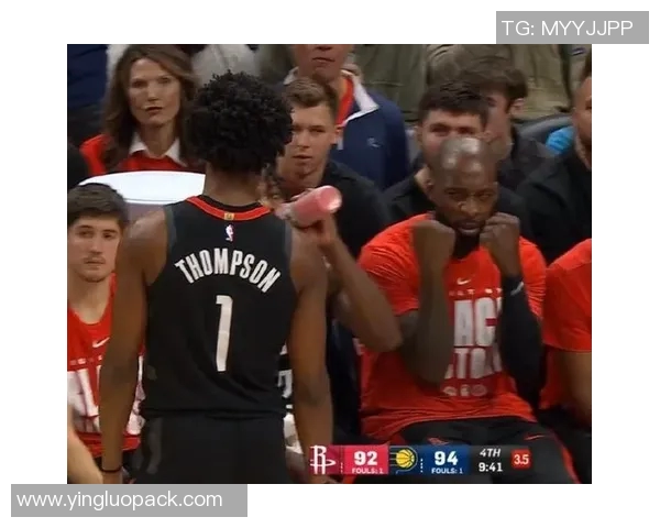 火箭队与步行者队激战正酣谁能在这场较量中笑到最后